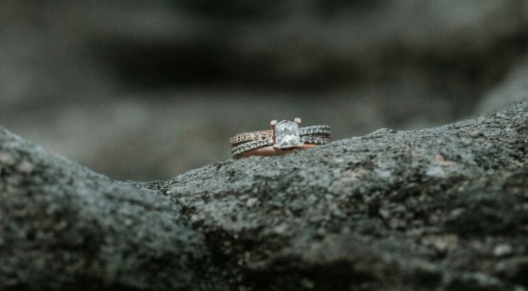 lone ring, divorce annulment